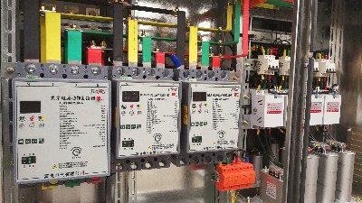 低壓配電柜柜內(nèi)潮濕-是非常嚴(yán)重的安全隱患【千亞電氣】
