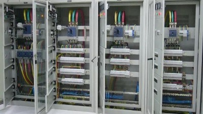 無工具如何判斷配電柜電壓【千亞電氣】
